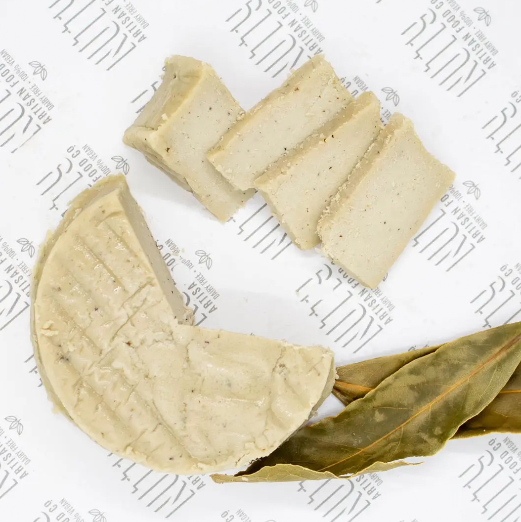 Nutty Artisan Food - Aged Hickory Smoked 165g