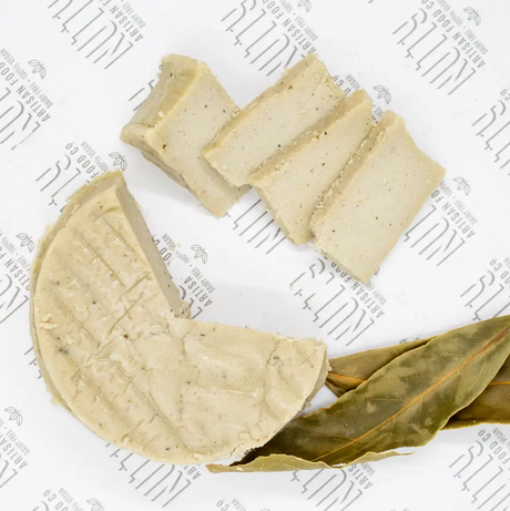 Nutty Artisan Food - Aged Hickory Smoked 165g